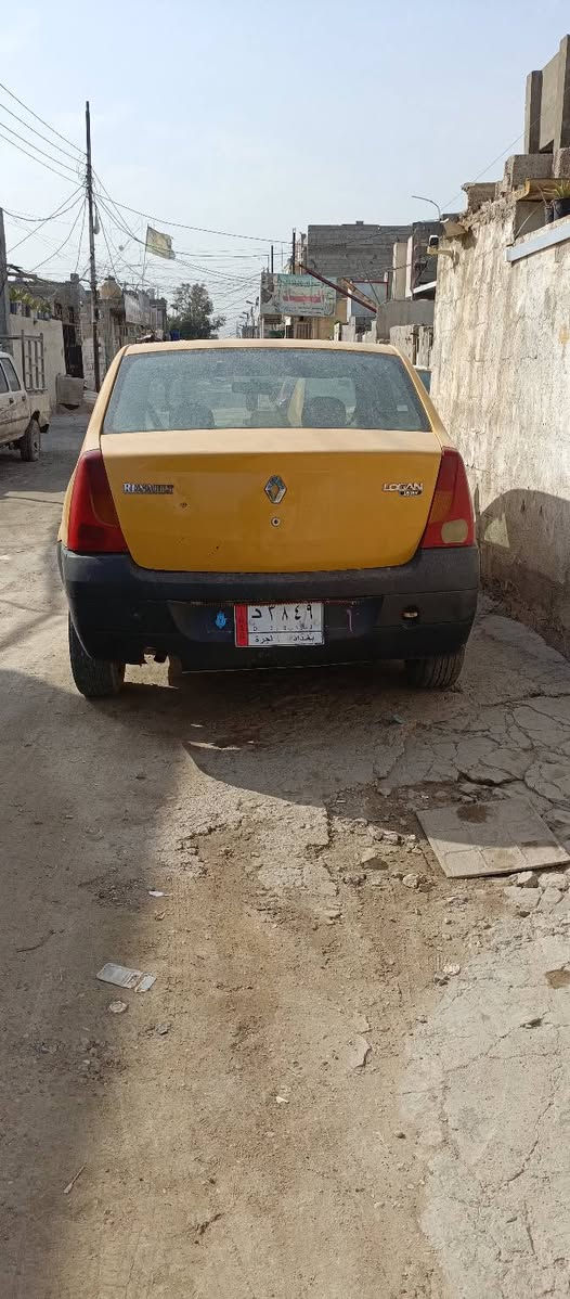 سلام عليكم رينو لوكان 2010 للبيع  السياره مكينه جديده صار يومين من شادها وكلج جديد ورقم ضايع وبيها صبغ فقط بل باب سائق السياره من دعاميه للدعاميه مابيها شي لا ضربه ولا صبغ ماعده الباب صبغ الامامي عليها غرامه 100الف  وهيئه 8اشهر عليها تريد هيئه عليه تريد عليك نتفاهم  وسنويتها جديده الحد 2029 السعر 30السياره موجوده مكاني الشعب حي البساتين ***********
