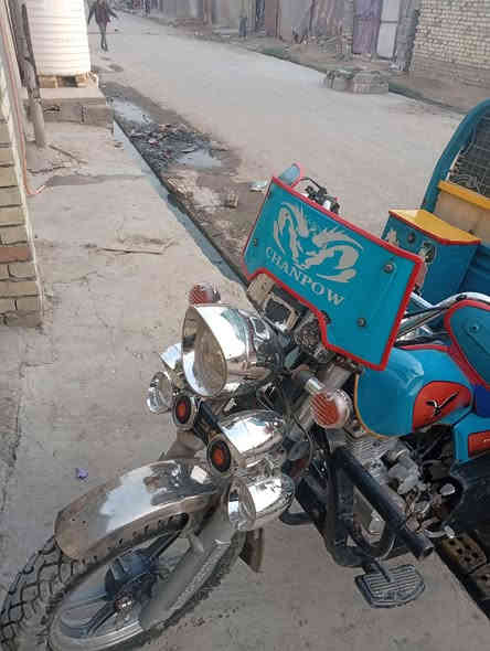 ستوتة للبيع موديل 21 مكينة 20 جمرة اوراق اصولي بلال شاصي ومكينة مكفولات وكهربايئيات  شغالة ستوتة خير من الله ***********
