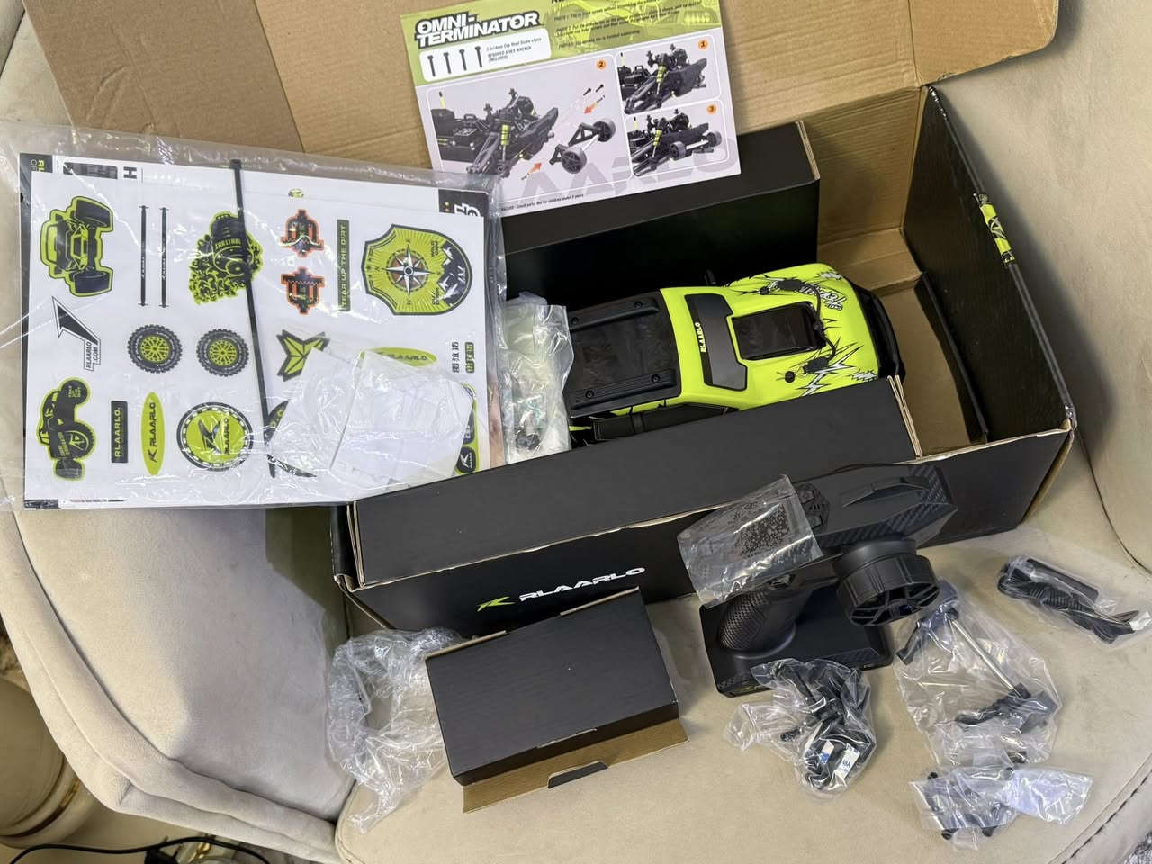 سلام عليكم
Relarlo 1/10 جديد كارتون 
السعر 235 الف قفل


**إذا كنت صاحب هذا الإعلان وتريد حذفه لأي سبب، رجاءا أرسل رسالة إلى الدعم الفني**