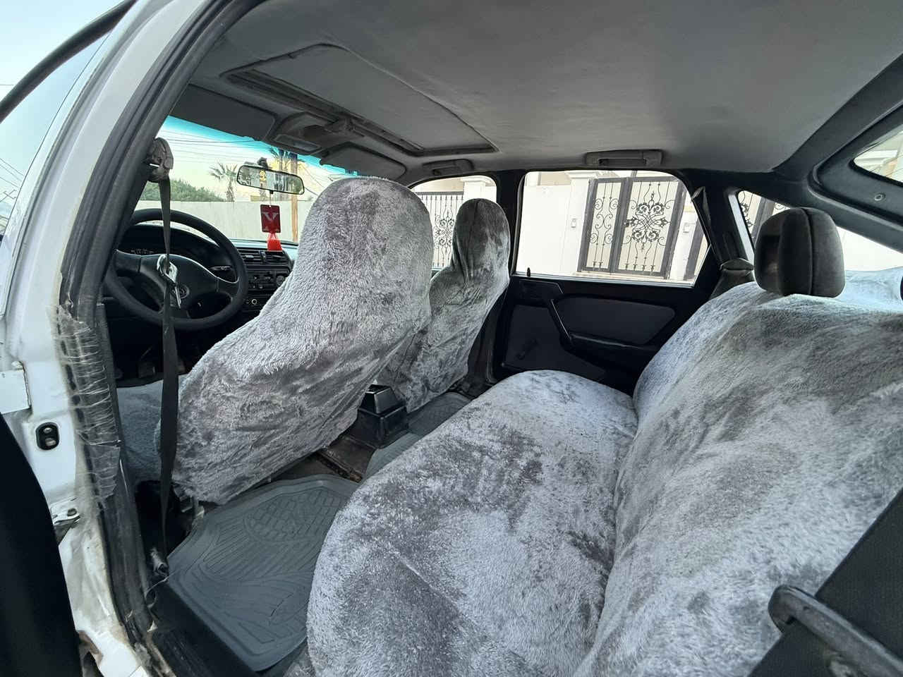 سياره اوبل فكترا 1992 .
شرط كير محرك صدر امامي خلفي جاهزها اربعه تايرات جددت محرك 18 
سياره جاهزها بدو اي نقص واحلى من صور تحويل مباشر مكاني كركوك .
***********
