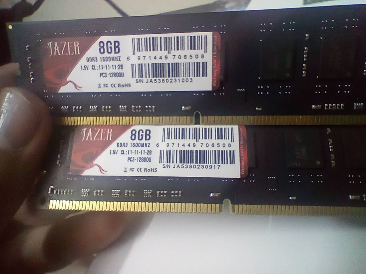 قطع للبيع ادمن ❤
E3 1270v3 قطعتين القطعه ب 25 قفل
معالج قوي مقارب جدا لل i7 4790
ram ddr3 1600 8×2 جديد مفتوح للفحص سعر الكت 15 الف قفل 
بورد جيل رابع معوج كم بن سعرها 10 واذا تاخذ اكثر من قطعه بلاش 🤣
nvma 120g ماركه شغال طبيعي جدا سعره 20 قفل 
قطع عليها ضمان يوم عده البورد لان وضحت السبب 
توصيل موجود ***********
