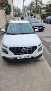 هونداي فينو موديل 2023حادث بنيد مصبوغ وجاملغ بارد فول موصفات ماعدى الب...