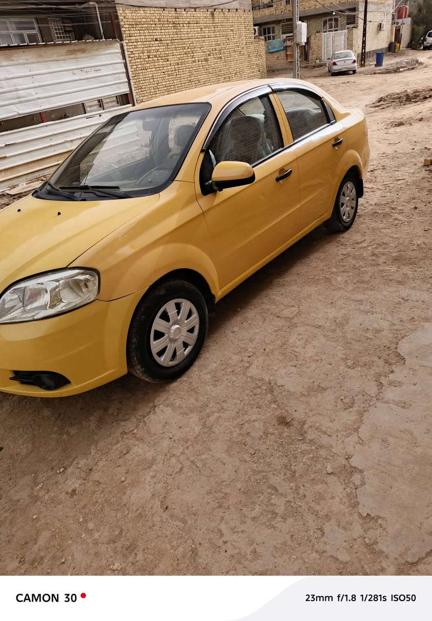 السلام عليكم سياره افيو صفره السياره مكفولة بيه بس بنيد بدل كير مكينه كهربائيات شغال السعر 63 وبيه مجال بسيط المكان واسط كوت للاستفسار ***********
