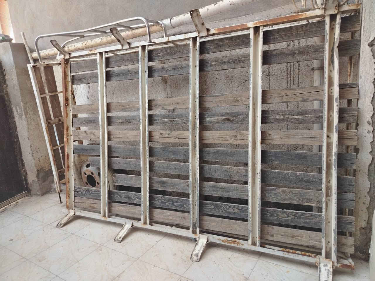 السلام عليكم متاح سوبايا مال كوستر قديمه مكان بابل السعر 50 وبيها مجال *********** ***********
