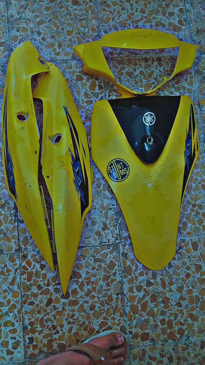 سلام عليكم صالنصة رياظي جانت بسكنس جبلي ترهم ماكس شركة معروفة صوت قوي
++ كفرات ماكس عدلة للبيع 
صالنصه رياظي 40
كفر الاسود ٣٥
الاصفر ٢٥ 
والاخظر ٢٥ 

عنوان نجف حي الميلاد شارع 20 متواجد فيس رقم تليفون ***********
