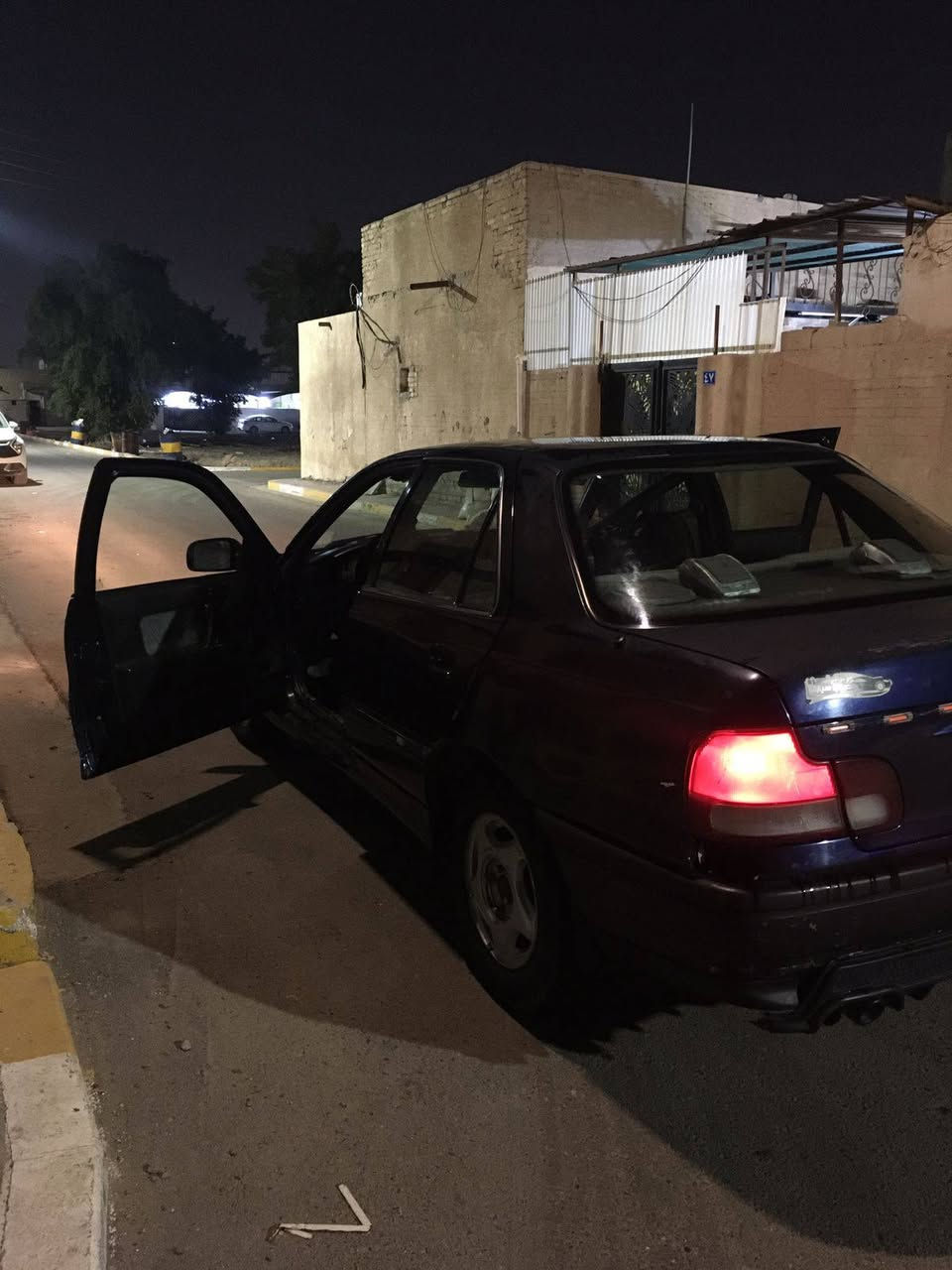 سلام عليكم 
للبيع او مراوس حسب القناعه 
إلنترا دمعه موديل 1994
مكينه وكير مكفولات كير عادي 
السياره حلوه غرفته نضيفه كهربائياته كلها شغاله مسويلها ادامه كامله بلكات نوزلات فيت بم كله جديد صدر جديد السياره اي نقص مابيه نكره سلف
ترايك وين ميعجبك السعر 28$وبيه مجال حك الجيه
بأسمي تحويل ثاني يوم رقم بغداد أجنبي 
الشراي يتصل ***********
مكاني الدوره تقاطع المصافي
