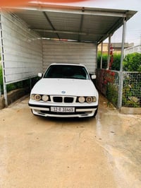 BMW 1991 525Ai فول فوله  گئر و مه كينه به شه ره ت نمونه له جواني  هيجي...