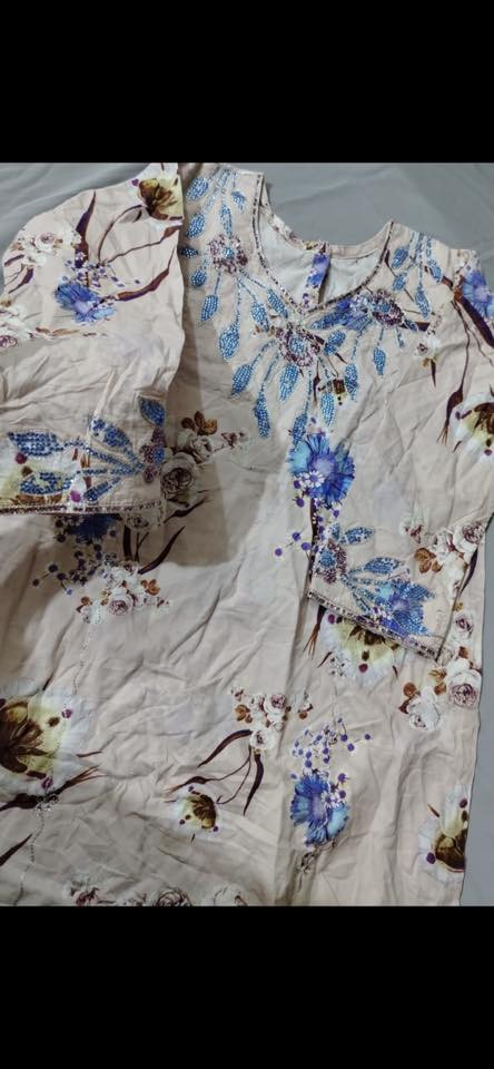 هذا الجمال قطعه ب٤ ومتوفر عنر ٣ لحد ٩ ١٠ ١١ سنه يوجد توصيل


**إذا كنت صاحب هذا الإعلان وتريد حذفه لأي سبب، رجاءا أرسل رسالة إلى الدعم الفني**