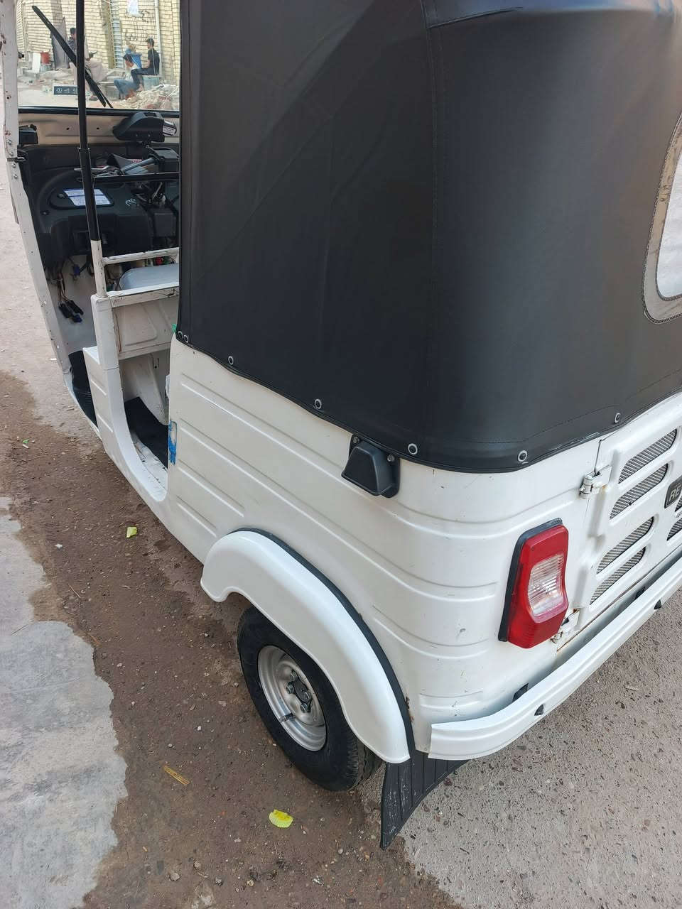 تكتك للبيع موديل 20شهر12تحويل ثاني يوم السعر 7/250الشري يتصل ***********
