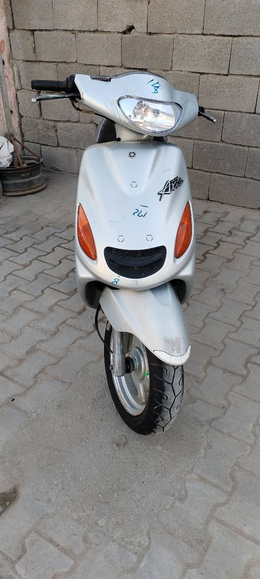 أّسِـلَأّمً عٌلَيِّکْمً 
دراجه اكزز فحل يباني مامفتوحه كامله سلف هندر اشايره كهربائيّاته كله شغاله دراجه نضيفه ما صارله هواي من طالعه من لحاويه للبيع السعر 650 مكاني ابو لخصيب *********** البصرة, العراق
