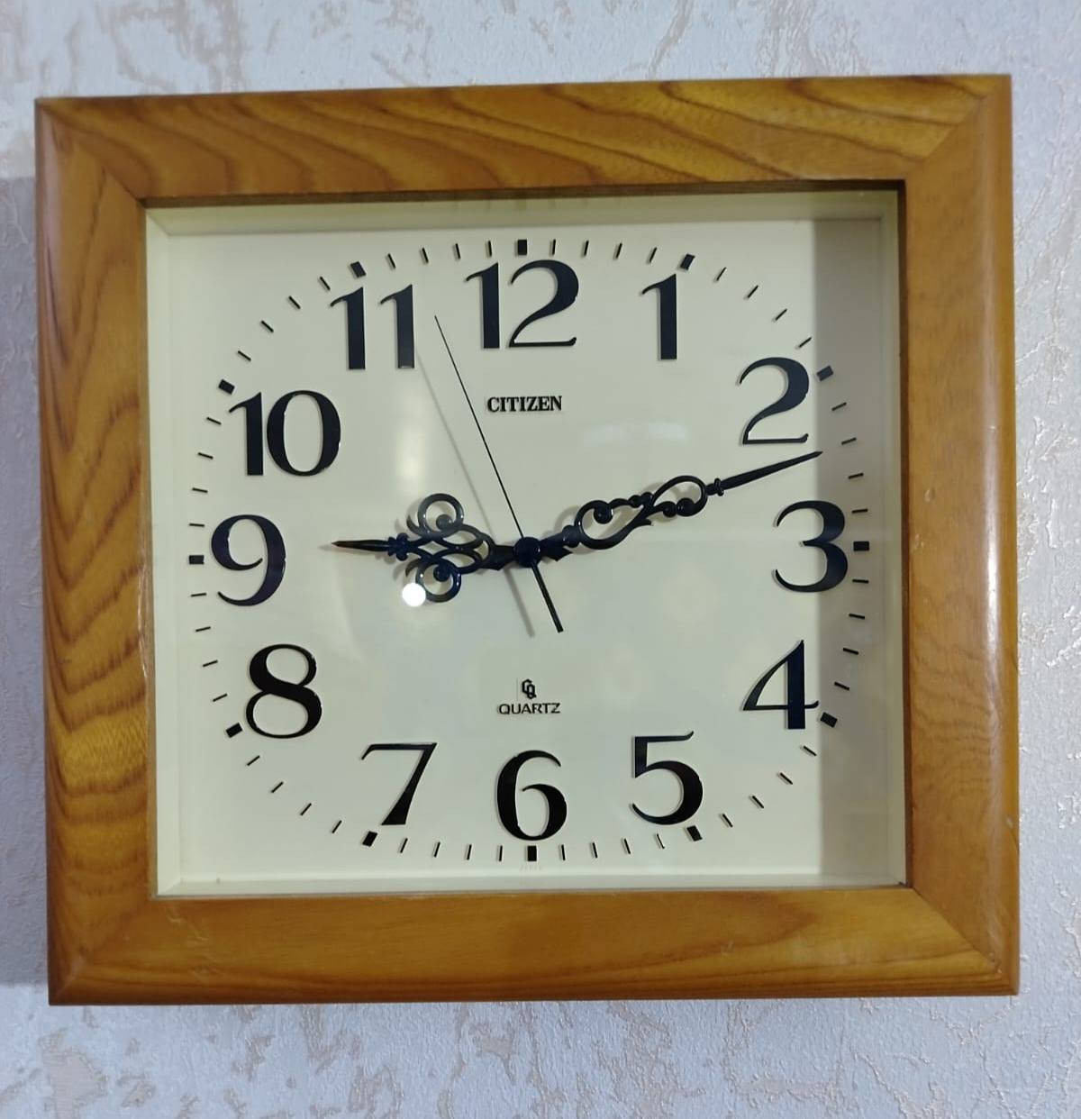 ساعة ستزن ياباني قديم إطار خشب انتاج الثمانينات


**إذا كنت صاحب هذا الإعلان وتريد حذفه لأي سبب، رجاءا أرسل رسالة إلى الدعم الفني**