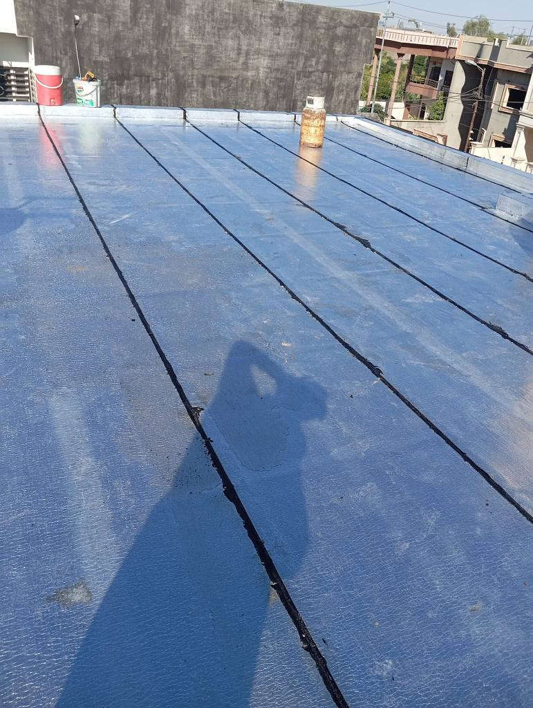 ايزوكام عاكس للحرارة ومانع للرطوبة حافظ على سقف وجدار منزلك قبل الشتاء الايزوكام يستخدم 
فوق الصب مباشرتآ,وفوق الاشتايكر وتحت الاشتايكر وفوق الكاشي وتحت الكاشي وفوق السندويج والجنكو 
مستعدون لعمل الدور السكنية #والمحلات #والعمارات #والقاعات والجملونات #والمدارس#وكافة الدوائر  للاتصال
***********
*********** أربيل, العراق
