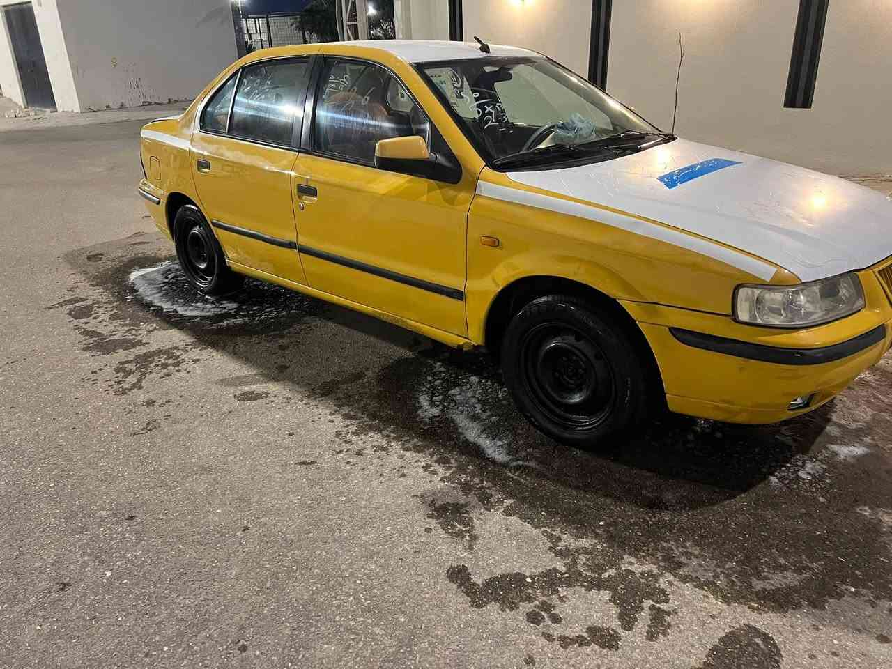 سمند مديل 2010 احله من الصوره
سعره 25 وبيهه مجال 
النجف ناحيه العباسيه 
***********
