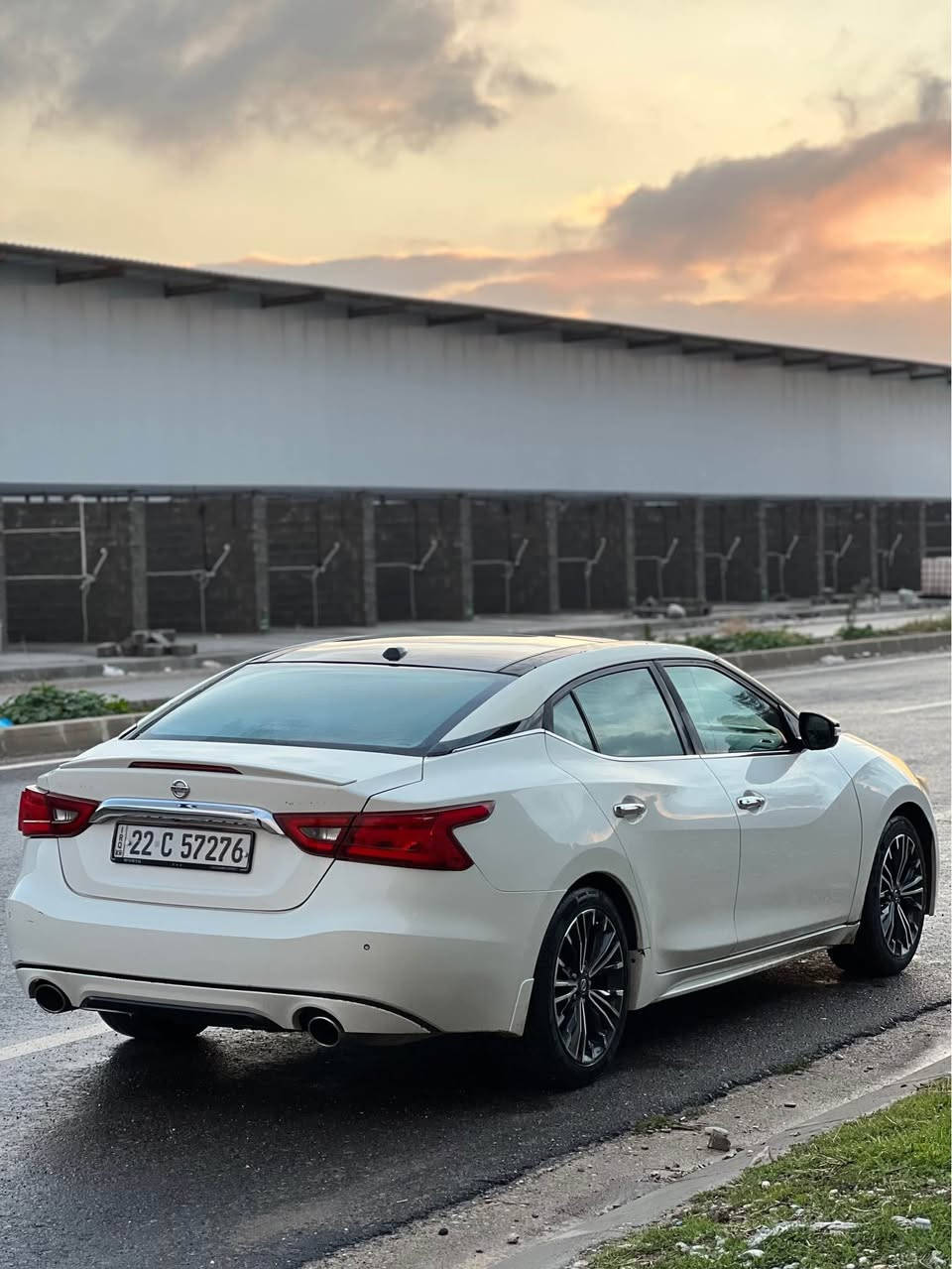 نیسان ماکزیما  2016سپی سەدەفی
فول مواسفات (پانۆراما شاشە گەورە دوو مۆد لێخورین شاشە نیو دیجیتال کوشین سارد و گەرم ماوسی تەحوکوومات رادار کوشین جلد تەبرید مەرکەزی سوکان ڤۆلیوم وگۆپار  چوار تایە و ویلی لۆکی لە بنە
سەیارەکە ٥ پارچەی بۆیاغە بێ ژۆرێ بێ ئیرباگە گێر و مەکینە بەشەرت رەقەم سەنەوی تازەیە جاهیزە ناونیشان هەولێر ژم:***********   
سعر: ١٠٢ مەجال Singapore
