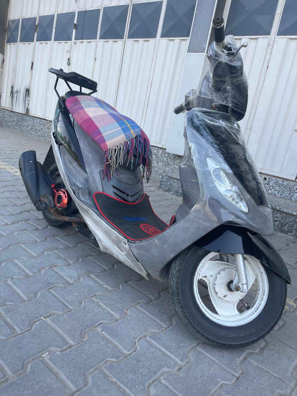 سلام عليكم ماكس منغولي
غراضها جديد كله
كلجات قايش كابريتر شغاله كهربائيات دراجه سلف هندر وبيها شغلات خير من الله   صالنصه تختلف المشدوده هسه جديده FM ودراجه مفتوحه لبارحه جفتت تجفيت كامل لتفيده يراسلني   رايدها 450 
***********واتس
