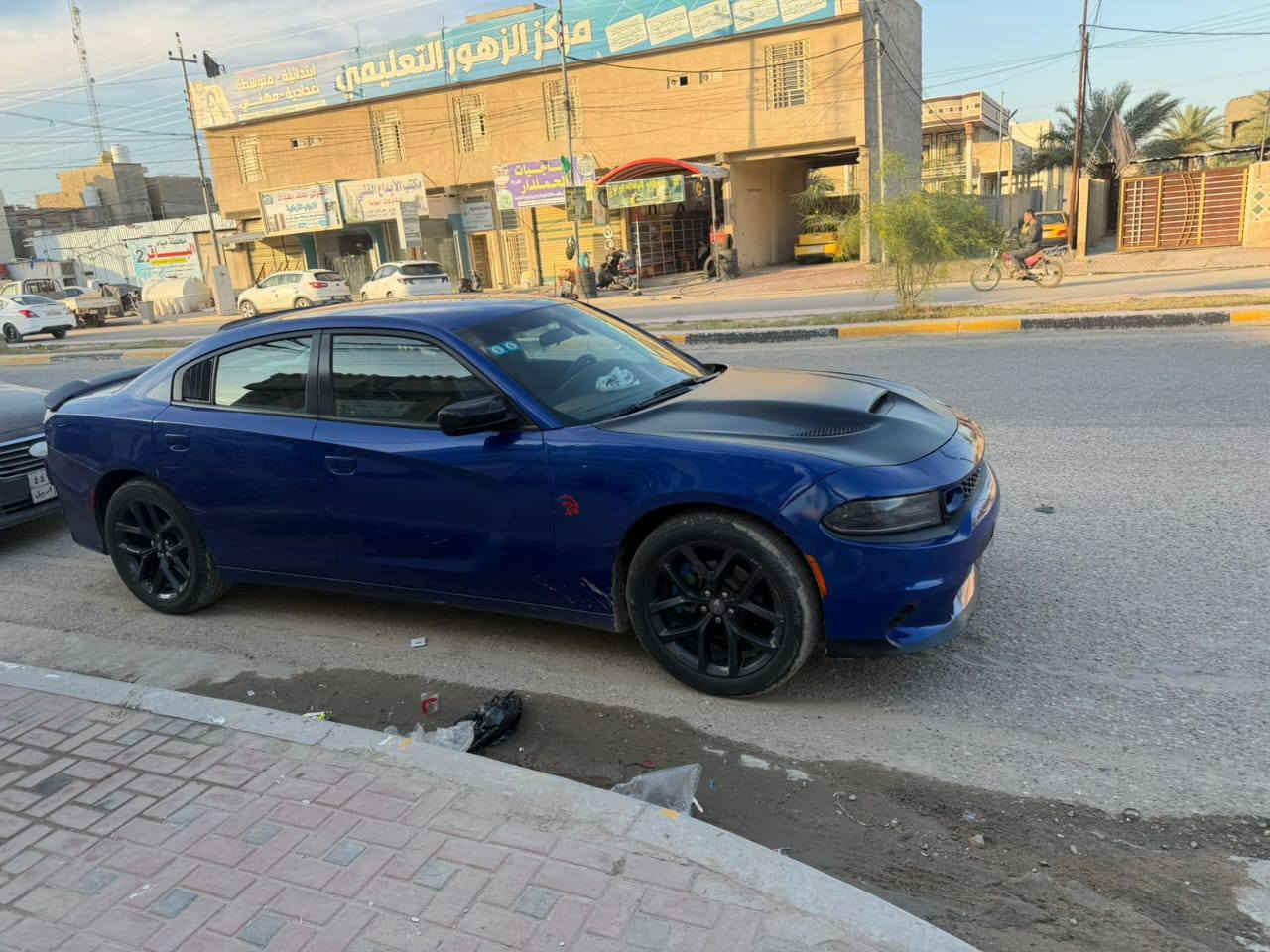 سلام عليكم جارجر مديل ٢٢
سعر 235 وبيها مجال قليل 
لمعرفه المزيد من التفاصيل الاتصال على الرقم التالي ‏‪0780 964 3224‬‏
‏‪0772 738 6434‬‏
