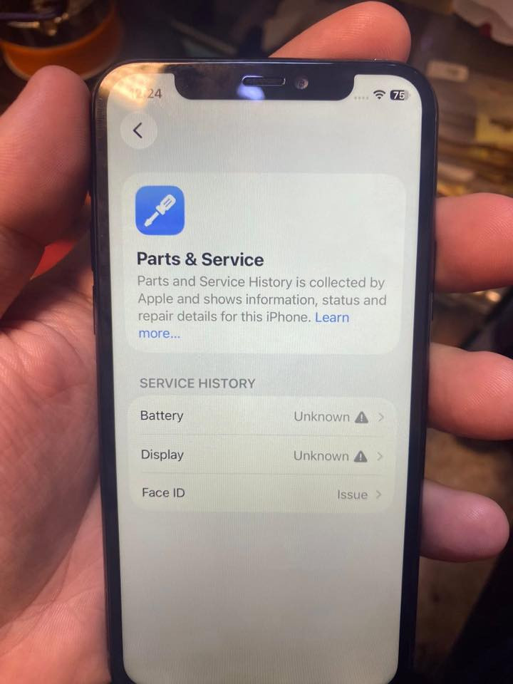 سلام عليكم للبيع
ايفون 11 برو ذاكرة64 مبدل بطارية وشاشة وبصمة واكفة

سعر150

ايفونse2 ذاكرة64  بطارية84 سعر140

ايفون 7 بلاص ذاكرة128 شغال فول سعر130

ايباد 9 ذاكرة 64 سعر180 موضح تفاصيل

ايباد 8 ذاكرة32 بصمة متوقفه سعر140

ايباد 7 ذاكرة32 شغال فول سعر135

ايباد مني 4 ذاكرة64 سعر100

مكاني بغداد حي الجهاد 
 واتساب ***********
