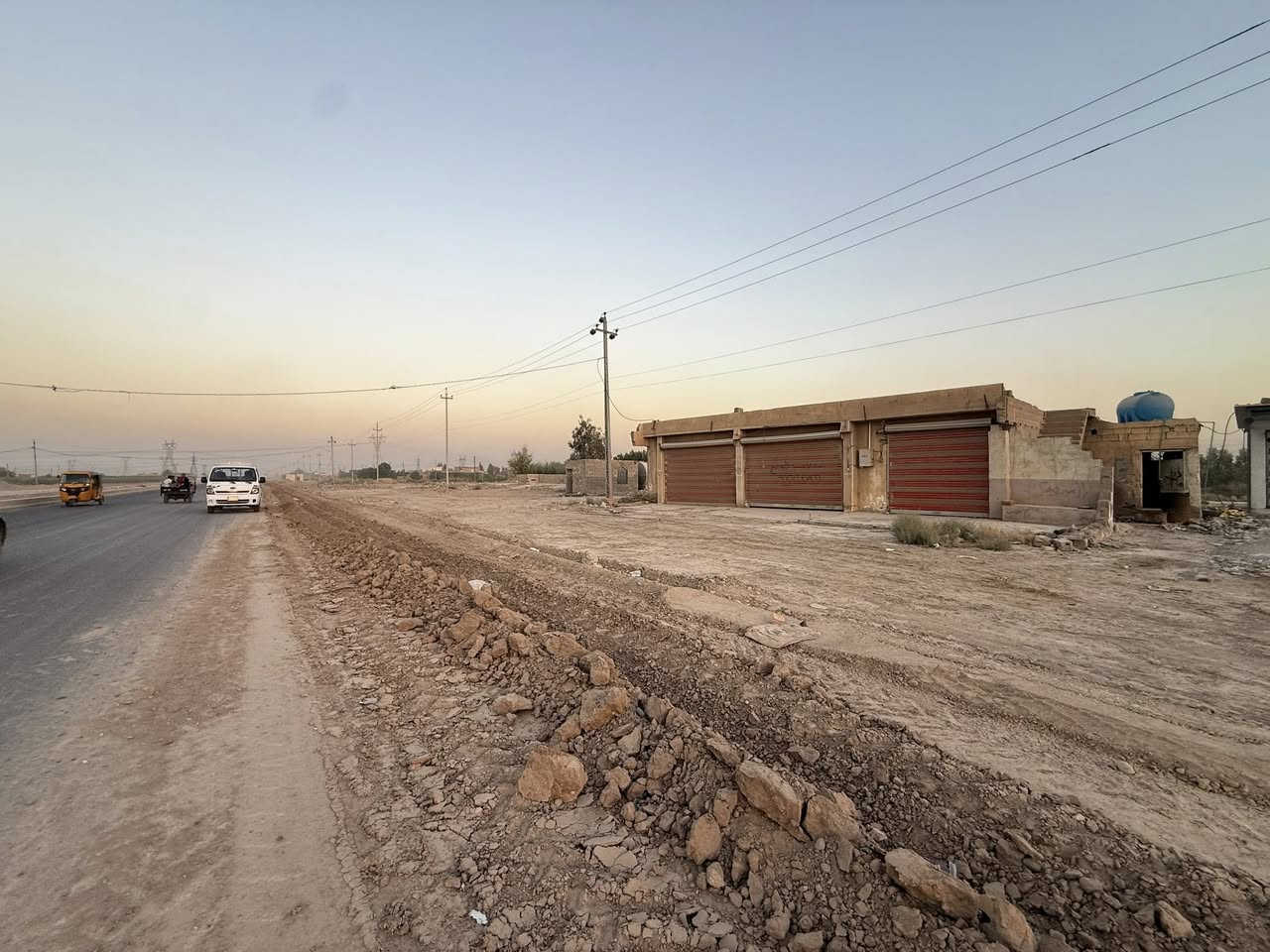 سلام عليكم محلات البيع معه غسل نزال 65 ول واجه 140 قرب فلكت دبس سند 17 شارع الفرنسي علاه شارع العام***********/***********:
