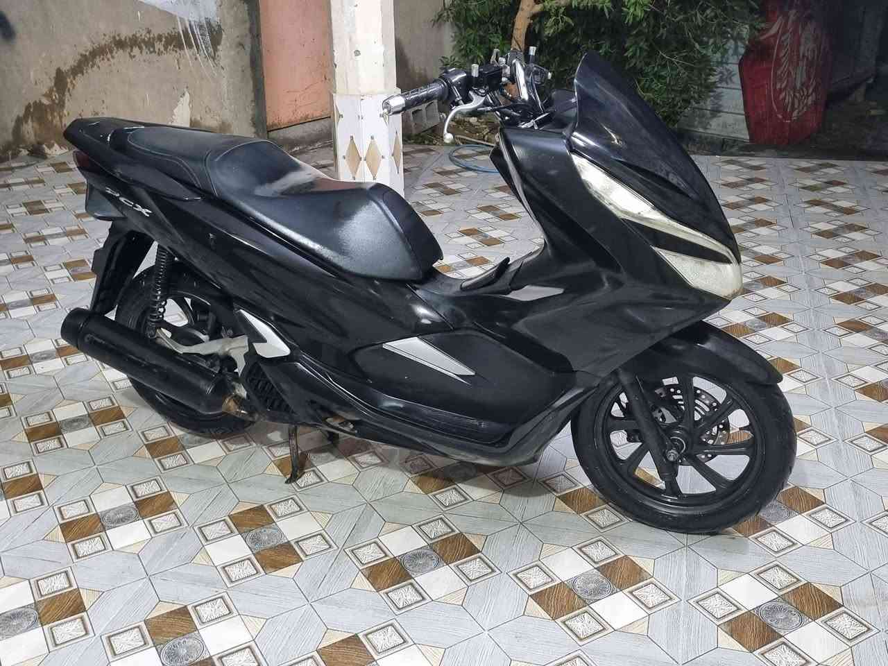 السلام وعليكم شباب دراجةللبيع بي سي اكس جيل ثالث وهاذا رقم ***********
