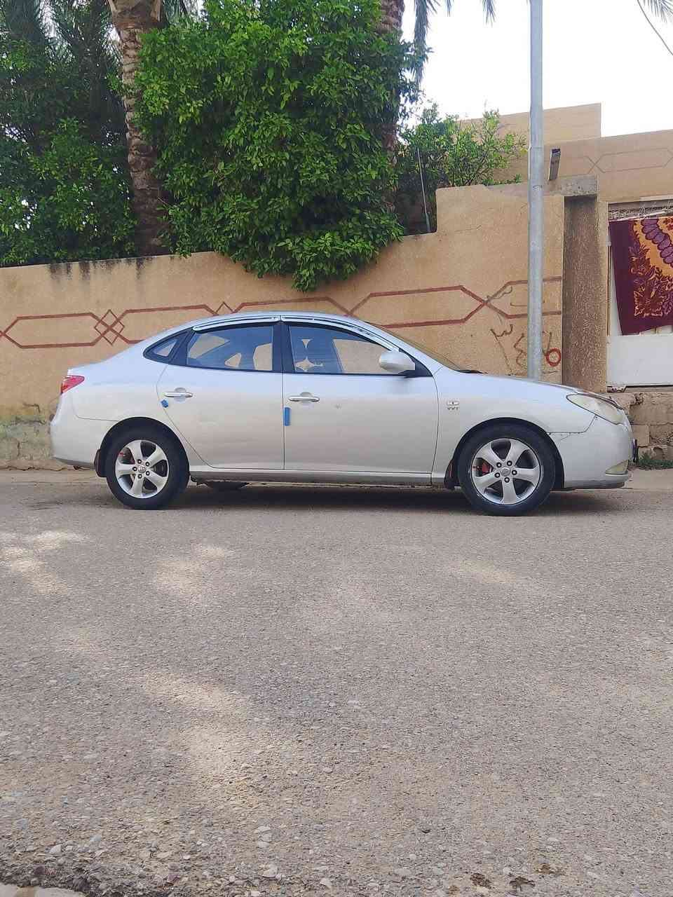 للبيع افانتي 2009 السعر شده بيهه مجال***********
