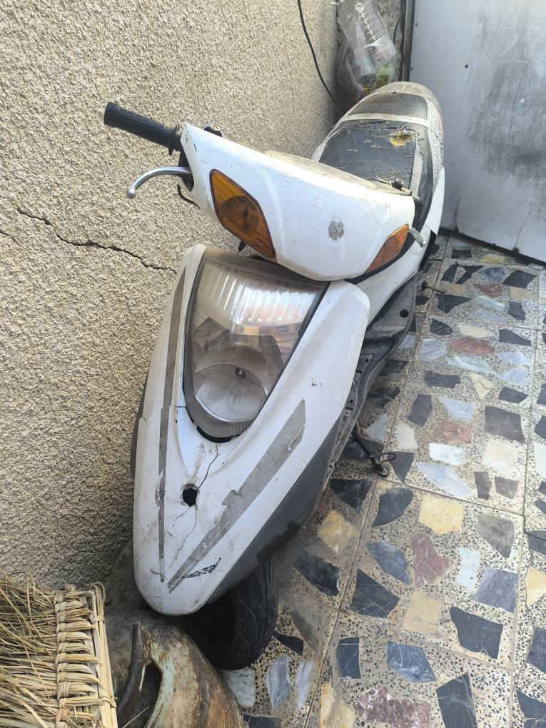 دراجه بريز  سعر 200
الحسينيه ***********
