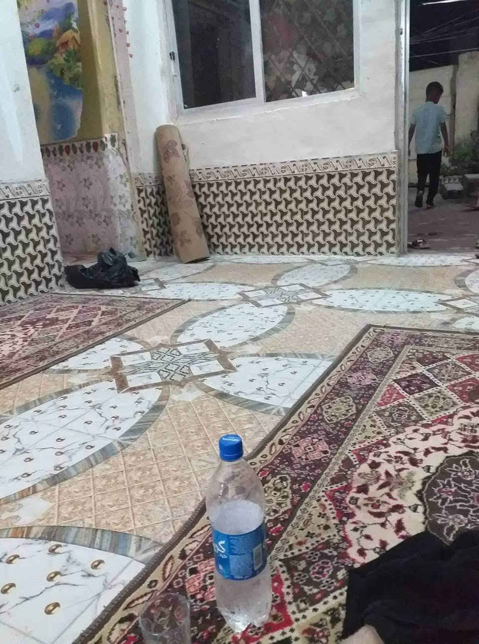 #عقار- للبيع ✅
🏠طابو صرف مساحة 200 م السماوة حي التاميم (الغسل) 
🏠 سنة البناء التسعينات عكاده نظيف
📌 يتكون من ( 3 غرف براني صالة مطبخ صحيات وكراج سيارة ) 
السعر 💵 73 مليون قابل للتفاوض
للراغبين بالشراء تواصل على الواتساب او الاتصال على الرقم التالي ***********
عنوان المكتب السماوة أم العصافير مقابل جامع الزهراء 
🔺 ملاحظة: عمولة المكتب 1٪ من البائع والمشتري غير قابلة للتفاوض 
🔺 للراغب في عرض عقاره لدى مكتبنا تواصل خاص مع ذكر تفاصيل العقار 
📌من لديه طلب شراء وجاد بالشراء سنوفر طلبه باسرع وقت ممكن من قطع ودور سكنية وهياكل ودوانم
