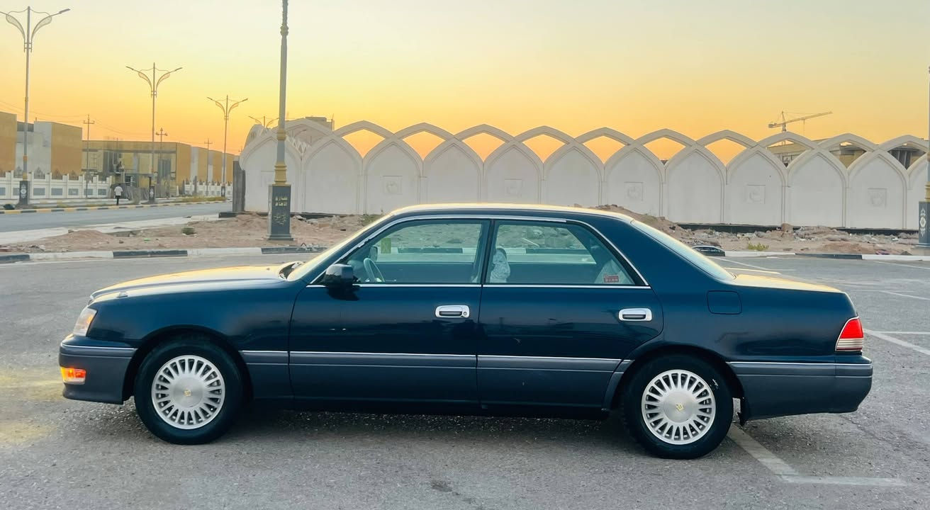 السلام عليكم
للبيع رأس الثور موديل 1999 
رقم أنبار دولي مشروع وطني 
مكفوله من الگصه ونقل الجثه والضربه والصبغ العام والعيب الشرعي. مكينه وگير وحداديه وتبريد وكهربائيات منضومه زنون 
السياره جاهزه من كلشي العنوان كربلاء السعر 89 وبيها شي قليل
للاستفسار.. ***********

