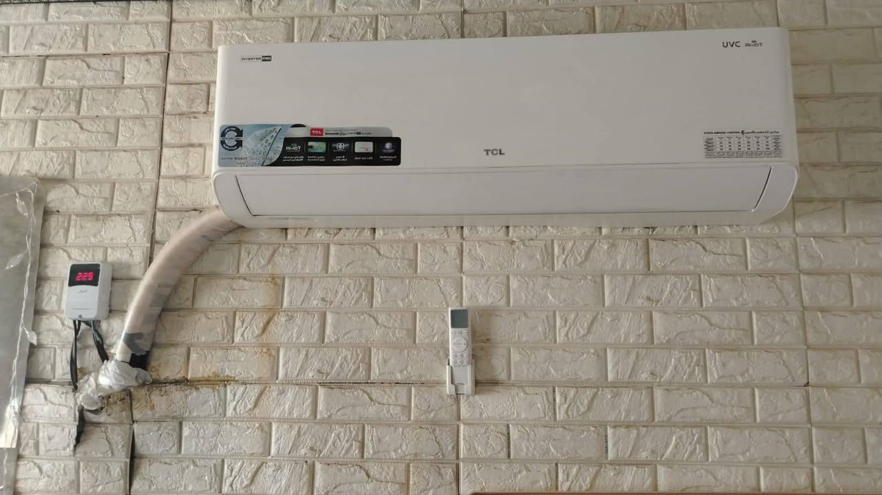 سبلت 2طن  امبيرتر  
ولثاني 1 ونص طن عادي 
سبالت جديده ما مستخدمه 
***********
