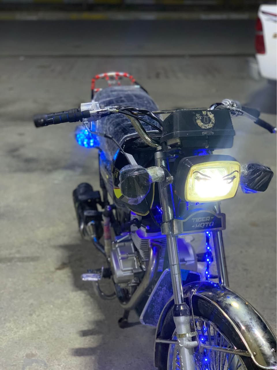 تایگەر 2023 گیروو مەکینە بەشەرت  مەنەفیست ئەسڵی بەشەرت کارەبای بەشەر تازە دوو ویلی  لۆکی لۆ بەستاروە دەسکارکی باشی کراوە کامڵ لیدی و جوانکرای بۆ کراور رانية, السليمانية


**إذا كنت صاحب هذا الإعلان وتريد حذفه لأي سبب، رجاءا أرسل رسالة إلى الدعم الفني**