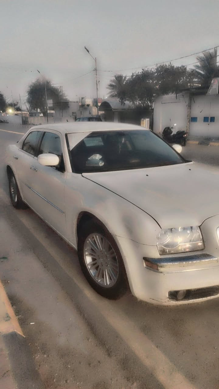 سلام عليكم اوباما رقم بغداد موديل 8بيع أو مراوس حسب القناعه ضرر جامغ وبنيد صبغ حزام لجماليه رقم المبايل *********** ما تواجد علئ الفيس ااشراي يتصل وبيك خير وتددلل
