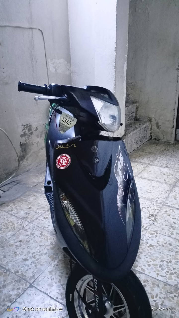 سلام عليكم
دراجه ماكس عدله موديل 2006 دراجه جديده جديده كفاله عامه ختم واحد دراجه اي نقص ما بيهة كهربائيات كلهة شغاله برغي ما بيهة نقص جيب فيتر وافحص الدراجه عارضهة ب700 قفل مكاني بغداد الحريه للأستفسار واتساب او اتصال: ***********
