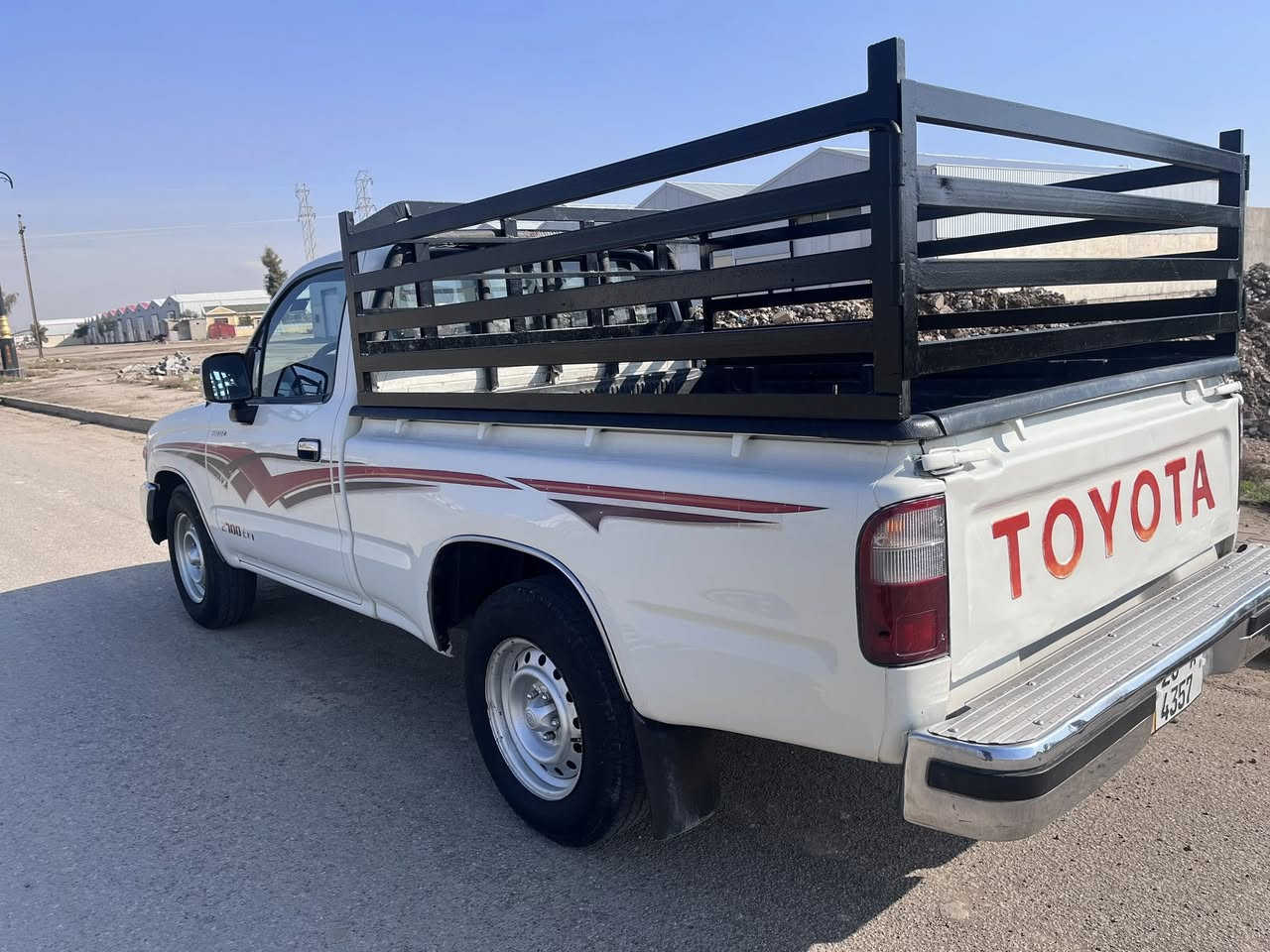 سلام عليكم 
سياره جمره تيوتا 2005سعودي للبيع وضع شركه رقم صلاح الدين (26)👉انكليزي سنويه لل 2030 بسمي هزه جديد دفتر بانزين كركوك مكان السياره كركوك تبريد تدفئه كهربائيات كلها شغاله مابيها نقص ابره شقل وطلع 
سياره جديده ونظيفه حيل مكفوله من كلشي خالصه من البارد والصبغ كير مكينه شاصي كله شرط تراي وين ماتريد تايرات جدد 
السعر 145 وبيها مجال 
للاستفسار ***********
