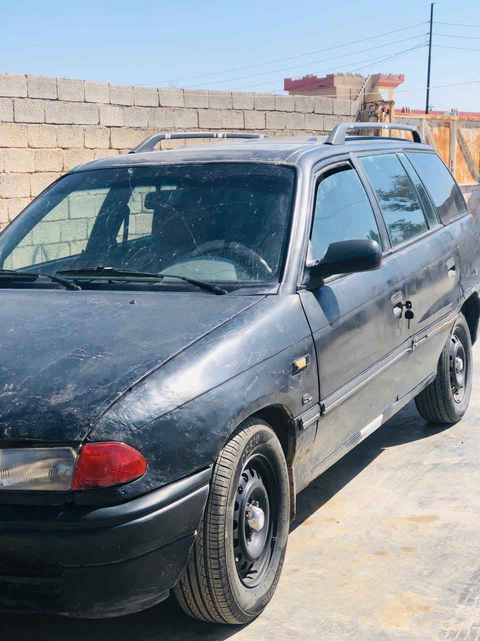 السلام عليكم للبيع اوبل استره  ستيشن  موديل ٩٤ كير محرك 20 كصه  قبل شهر شديته  شرط صدر نص عمر كهربائيات كلها شغله تايرات ٤ جدد  رقمها فحص بغداد اوراق كامله مكفوله دوله وعشائر صاحبها ما ندله السعر المطلوب 20ورقه وبيها مجال  بيع فقط مراوس ما راوس  للستفسار   اكثر اتصل  ***********
