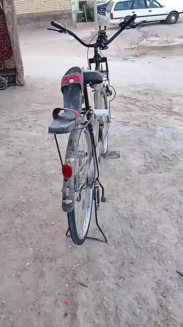 بسكل لبيع سعره 100
بي مجال شي قليل مكان كربلاء حي القدس  ***********
