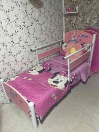 جرابي أطفال الزرقه من عمر سنه إلى 6سنوات حديد اصلي مع دوشك مكفوله من ك...