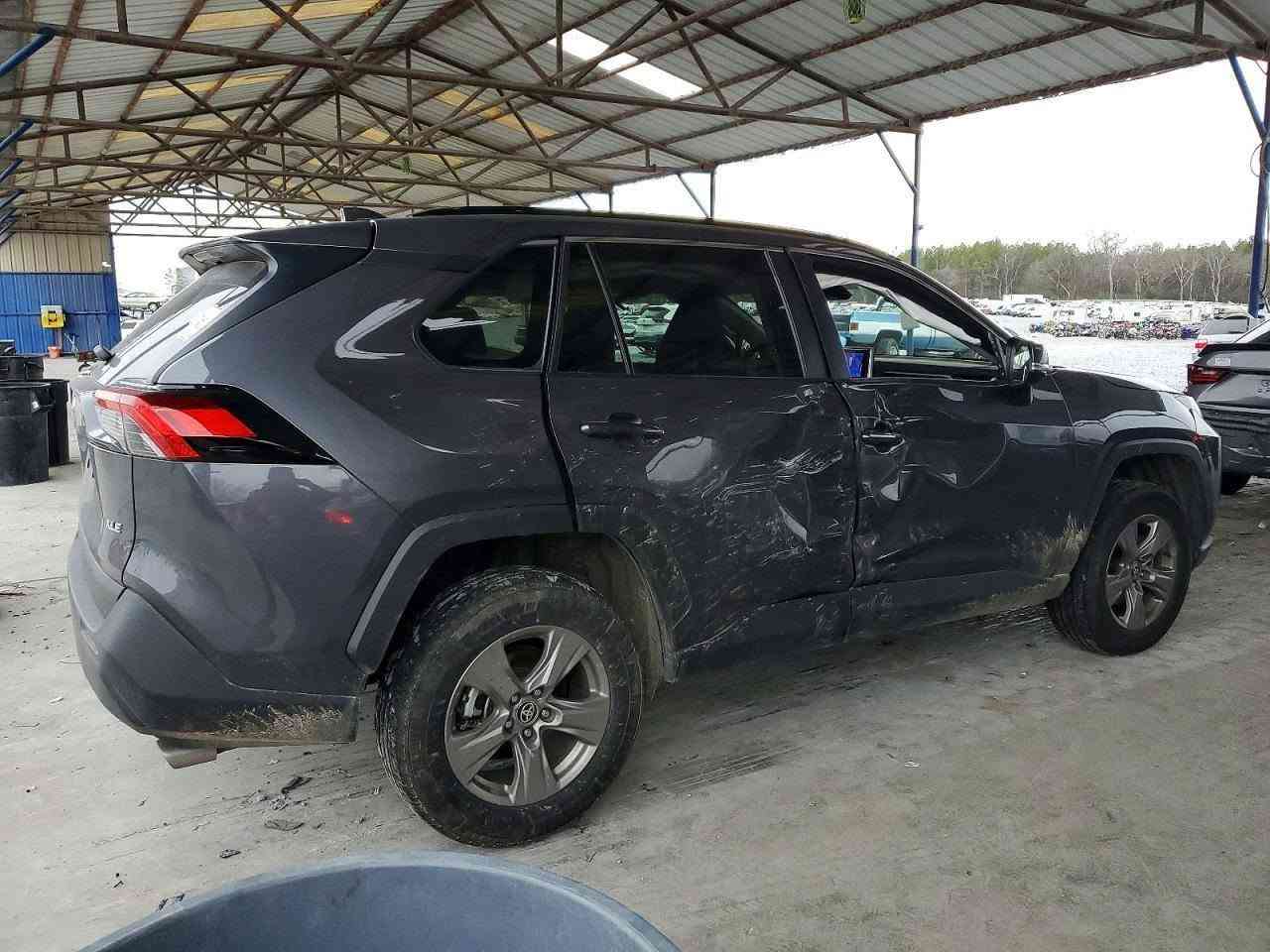 السلام عليكم
راف فور موديل ٢٤  بانزين فقط مواصفات XLE بصمة فتحة صندوق كهرباء كشن كهرباء رادار امامي جانبي ويل كب اشاير بالمري  تبريد قطعتين وباقي المواصفات المعروفة  بجم كبس خلف كبس ارباك بردة طاك وصور الحادث داخل المنشور وكل التفاصيل لمعرفة السعر اتصل *********** واتس اب بدون رقم تترقم شمالي تكلفة الرقم ١٦ ورقة ماشية ٢٢ الف ميل مكانه اربيل اعتذر عن ذكر السعر لان اكو ناس اذا تكلهم السعر بلاش هم يكسرون بالسعر مع احترامي للباقين
