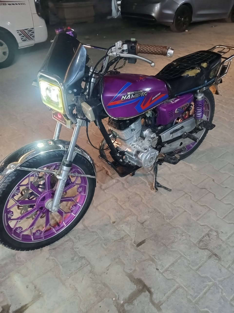 سلام عليكم  شباب دراجة البيع 5 كير نامة برو اوراق صولي دراجة ماناقصهة برغي مامفتوحة لا نضوح لا تبخير  نكرة سلف بكل وقت سعر 625 وبيهة مجال رقمي *********** بي واتساب
