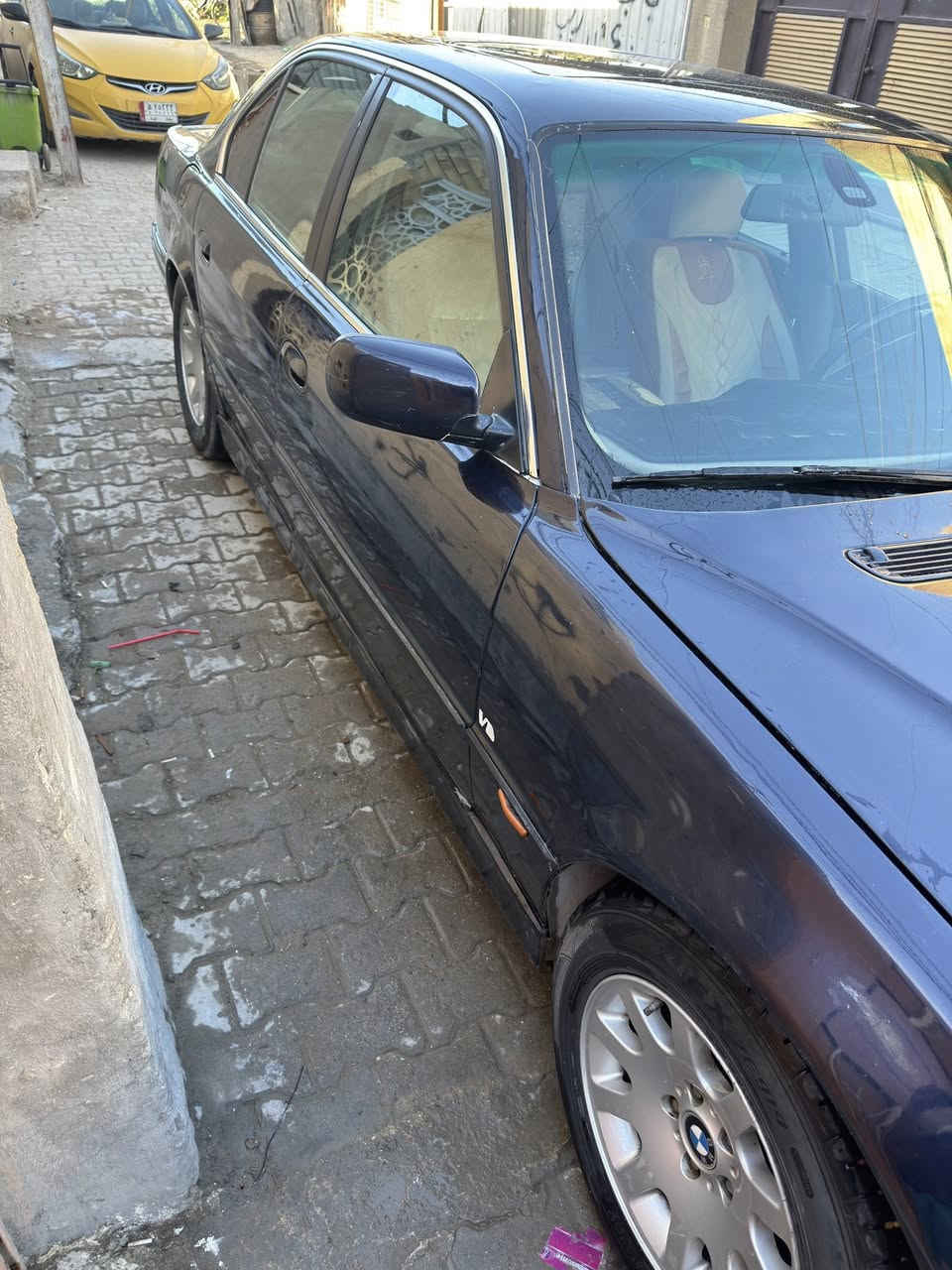 السلام عليكم خفاش 730 موديل 1995  رقم بغداد دولي بيع او مراوس جاهزه خير من الله مكينه وكير وتبريد وحداديه السعر ٧٠ بيهة مجال مكاني بغداد الدوره *********** شراي يتصل
