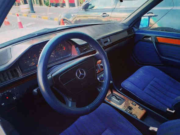 سلام عليكم
مارسدس 300e 1991 عنكبوت قبق اسود سياره كهربائيات شغاله دبل فيت بم اريل كهرباء مصبوغه عام جماليه فقط كفاله من لضربه  قواعد دبل سليمات كيل مكينه مكفولات  رقم انكليزي بسمي تبريد ثلج اربعه جام كهرباء غرفه نضيفه  مسجل شاشه السياره نضيفه بمعنه الكلمه   سعر 75 وبيه مجال رقم ***********
