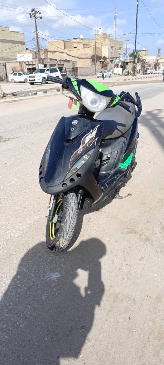 السلام عليكم
دراجه ماكس عدله للبيع الدراجه خير من الله
مكينه ما مفتوحه ونعومه تخبل مال جناي والله بطله بس يرادله شوي ادامه شغلات بسيطه مثل جوزه سويج وترتيب كهربائيات بس 
السعر 450 الف
***********
 مكاني نجف اي تفاصيل واتساب 💖
