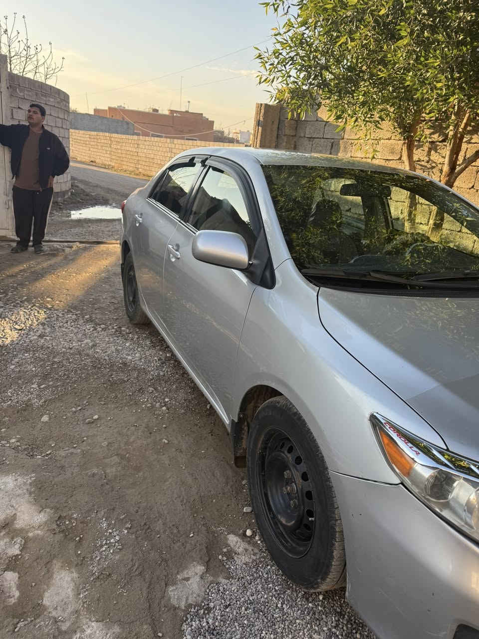 السلام عليكم
كورلا موديل 11
رقم كركوك دولي
 هزه جديده 
محرك كير شرط
تبريد تدفئه شرط
السياره  باسمنه تريد تحويل  وكاله 
الصبغ  شبر بل بونيد    
مال جناي  ونضيفه حيل 
السعر ١١٨ورقه 
لاستفسار ***********
