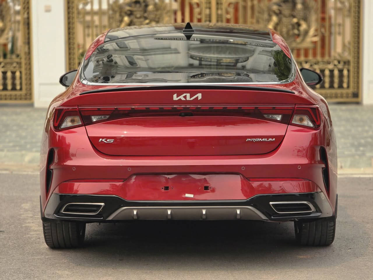 Form sedan hạng D thể thao, nội thất rộng rãi, option cao cấp giá chỉ còn hơn #600tr

🚗 KIA K5 PREMIUM 2.0AT 2022 – Đỏ sang trọng - odo 5,6v km
• Máy số zin, vận hành êm ái, cực kỳ đầm chắc
• Xe gia đình sử dụng kỹ, giữ gìn đẹp

✅ Cam kết xe không đâm đụng, không ngập nước, odo chuẩn

📞 Liên hệ/Zalo: 0327 761 536


**إذا كنت صاحب هذا الإعلان وتريد حذفه لأي سبب، رجاءا أرسل رسالة إلى الدعم الفني**