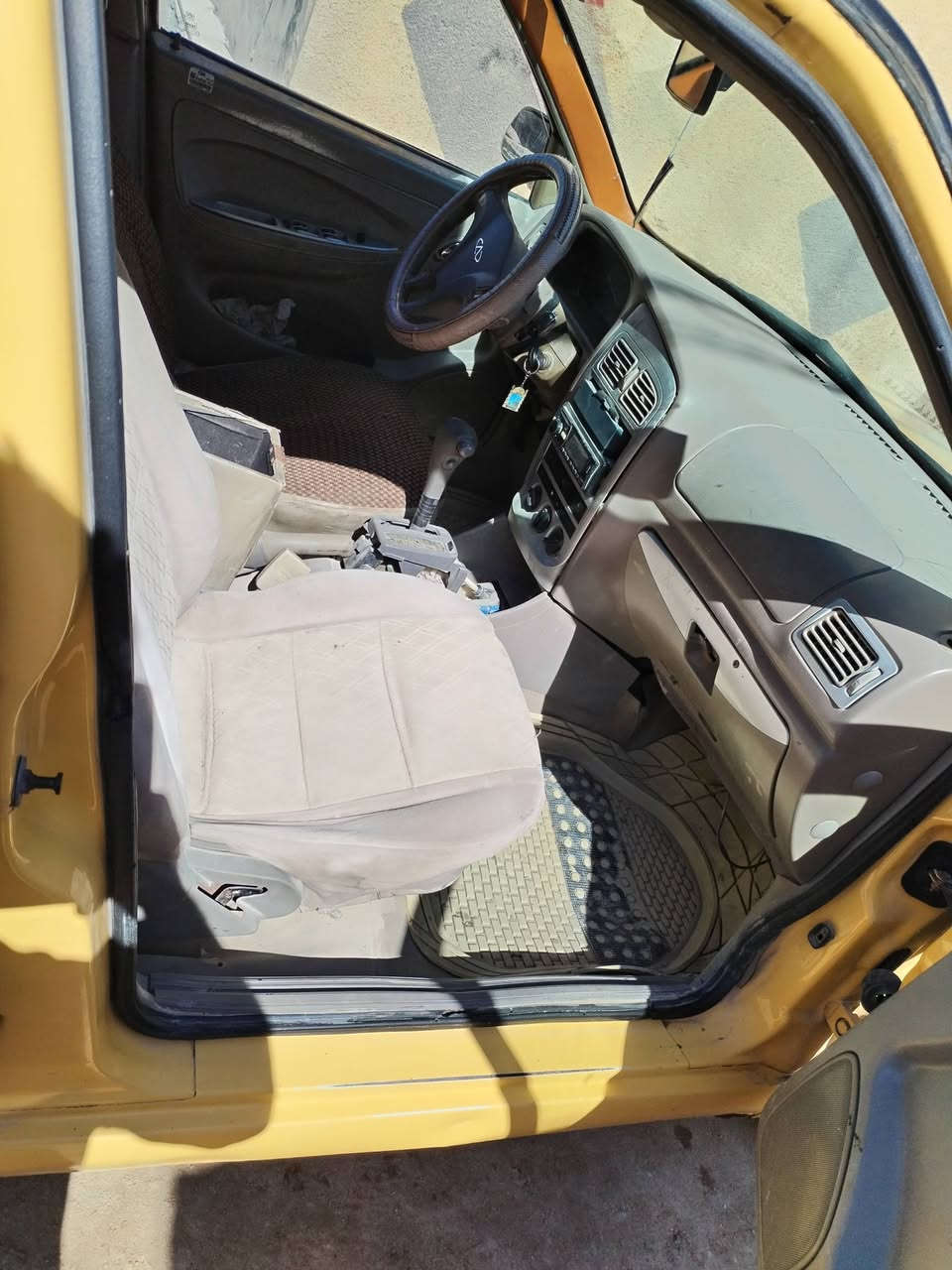 السلام عليكم شيري كوين اقوى انجليزي باسمي شرط الوكاله والتحويل مباشر رقم بغداد مصفره هيئه وغرامات جديد مداور جديد جير ومكينه كورولا اوتوماتيك مقفولات حداديه مقفوله كهربائيات مقفوله قشر مقفول لا ضربه ولا صبيغ سياره جاهزه رايك وين ما يعجبك واقتصاديه بالبنزين اعرضها ب 30 وبيها مجال العنوان كربلاء هذا رقم الاسيا بوساب *********** ***********
