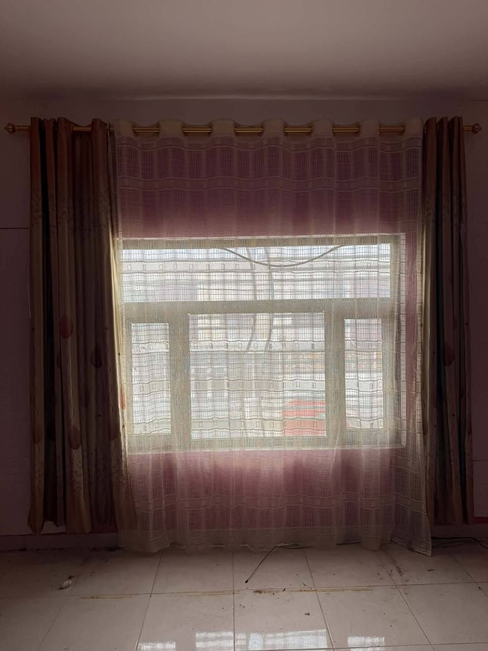 1-البردات كل 2 ب15 بدون التور 
التور ب5 لان التور كلش حلوات وخوش نوعيه 
2- وجوه المراوح  الواحد بألفين
3- الفرشات الجبير 30
والزغير ب15
4- الزولية الجبيرة ب40
والزلة الطويلة ب15
5- هذا مفرش السقف ب 25
الزولية الملونة ب15
6- الرف الحديدي ب40
7- المراوح الوحده ب18
كل اثنين ب 35
8- الزلة الطويلة البيجي ب25
9- الفرن ب20


**إذا كنت صاحب هذا الإعلان وتريد حذفه لأي سبب، رجاءا أرسل رسالة إلى الدعم الفني**