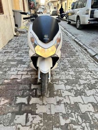 دراجه pcx جديده مال رمبه مكينه 150 لمرخوب نوزل خطين مكينه ناعمه شلعه م...