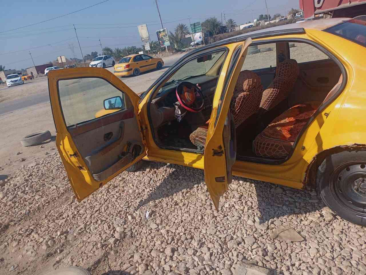 للبيع سمند ٢٠١٠ رقم جديد انكليزي بسمي مصفره هيئه وغرامات ب٢٥ وبيها مجال اليوم ***********
