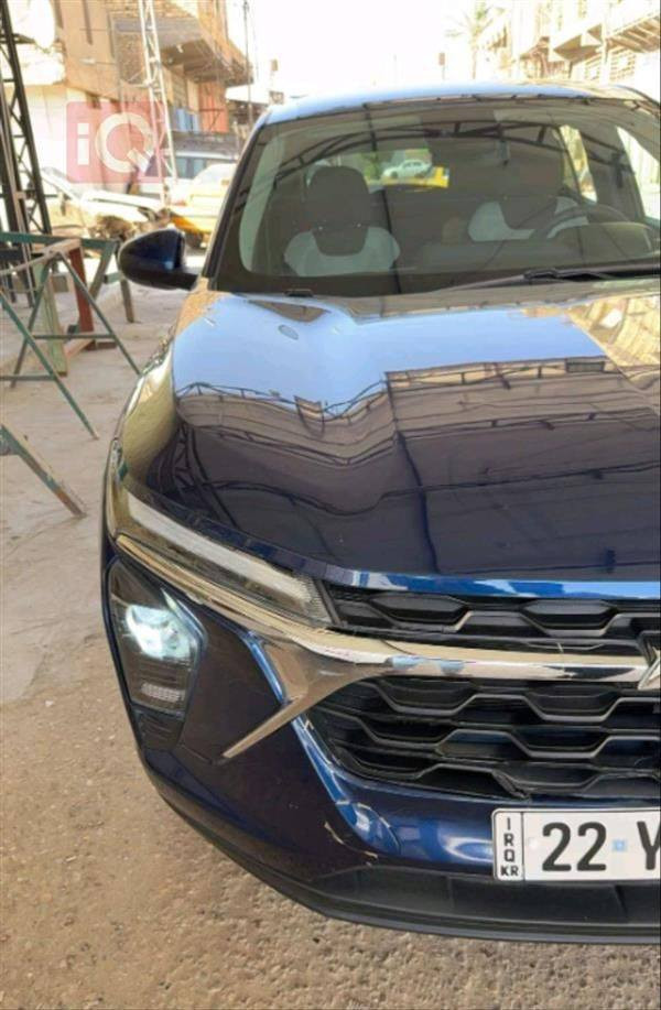 سلام عليكم شوفرليت تراكس امريكي موديل 24 رقم اربيل 
ضرب بس بنيد صور حداث موجوده مكانه قادسيه 
موصفات 
 تدفئه تبريد 
كشنات تدفىه تشغيل عن بعد.
تحكم ستيرن 
شاشه كبيره بلوتوث 
كامره خلفيه 
رادار تحديد مسار سعر 137 
ستفسار ***********
