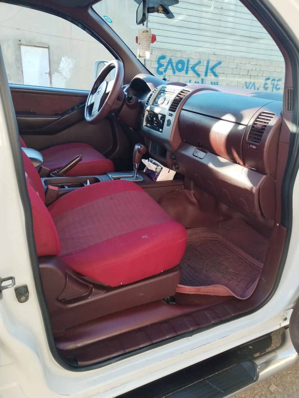 ناڤاره مۆدیل 2011گیرتۆماتیک بیلادی مەکینە بیلادی بس کرایتەوە بەشەرت دەرگای بشت سایق یەك بست بۆیاخە بۆدیەکەشی ساردەکوتەی هەیە تەبریدبەشرت بەناوی خۆمە تەقەو رەقەی بەشەرت کەمیک معملەی تیدایە أربيل, العراق


**إذا كنت صاحب هذا الإعلان وتريد حذفه لأي سبب، رجاءا أرسل رسالة إلى الدعم الفني**