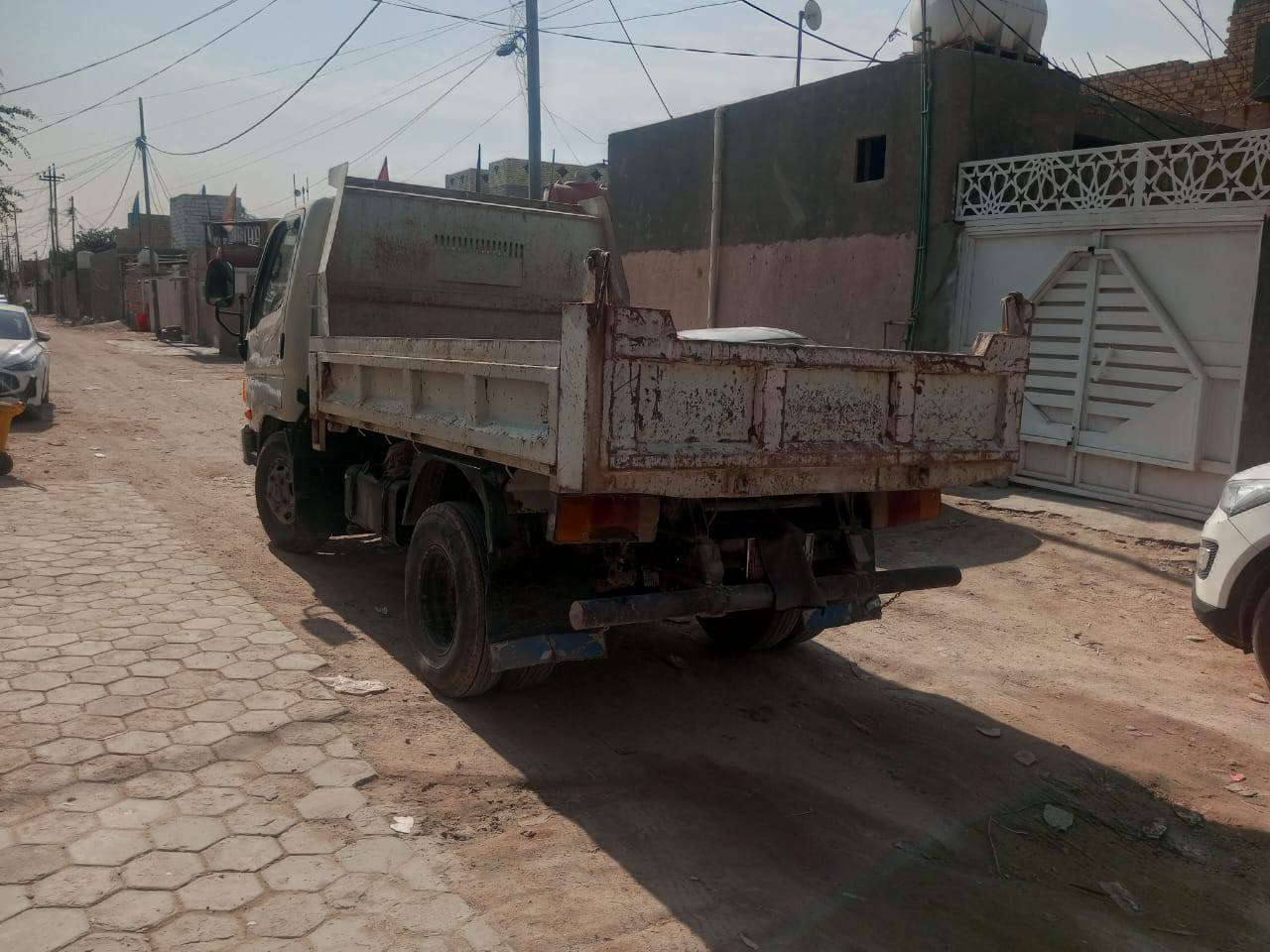 سيارة هونداي قلاب موديل 11 مكينه سوبر 4000 رقم بابل مكفولة شاصي ومحرك وكير والسعر 185 وبي مجال رقم الهاتف ***********
