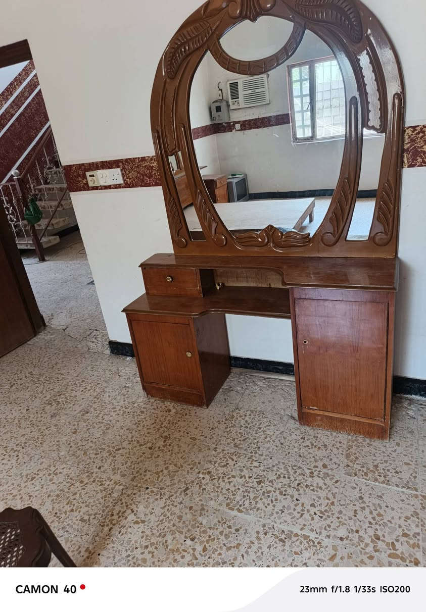السلام عليكم غرفه البيع نضيفه سعر 390وبيه مجال بصيط شراي يتصل ‏‪***********‬‏المكان بغداد معامل وتساب ***********
